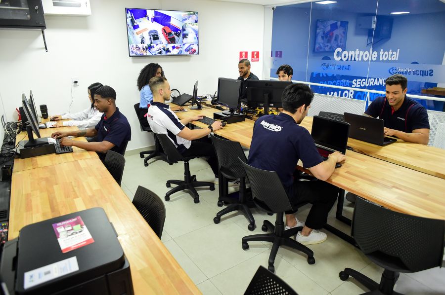 Centro de operações da franquia que possui gestão de pessoas e liderança.